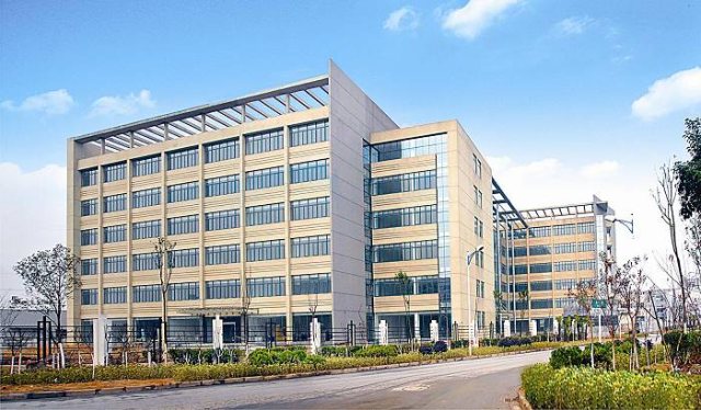 Q . 江苏中石化南京工程