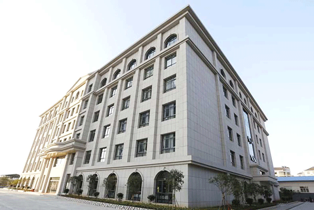 F . 湖南常德金龙玉凤国际幼儿园