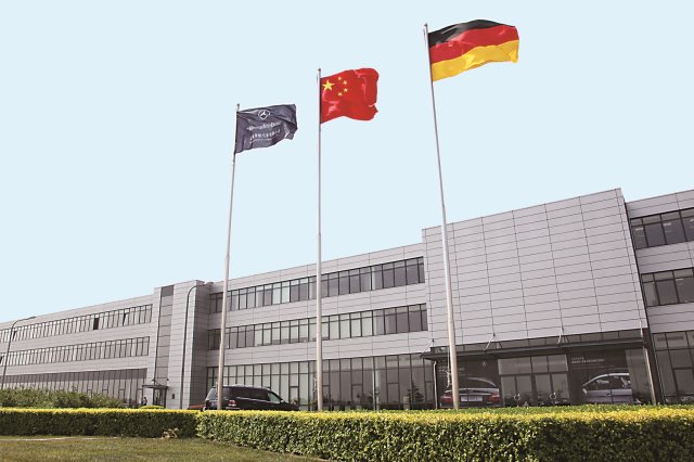 J . 北京奔驰汽车