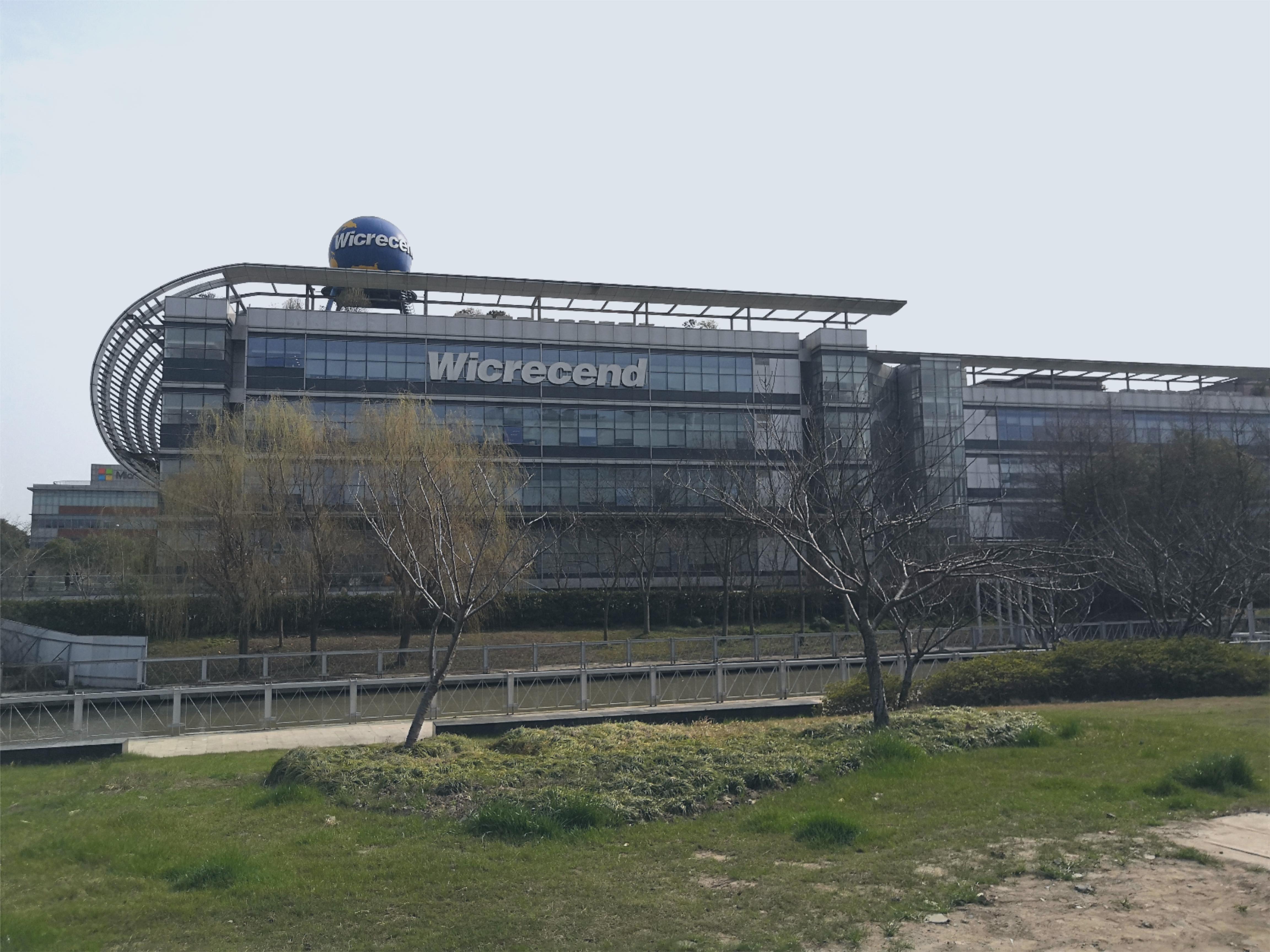 F . 上海微软亚太研发中心