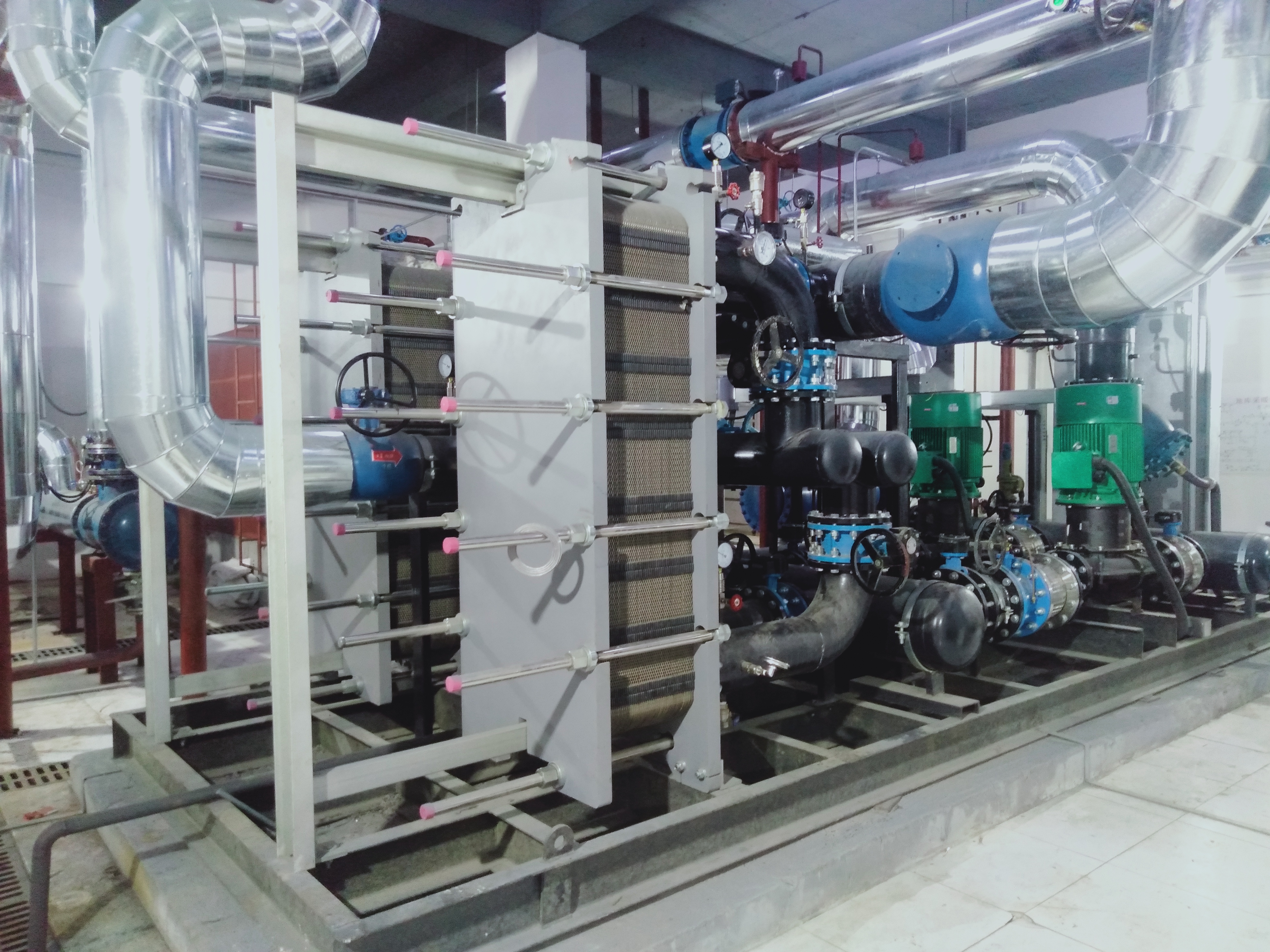 A . 内蒙古呼和浩特金地名峰二期-3