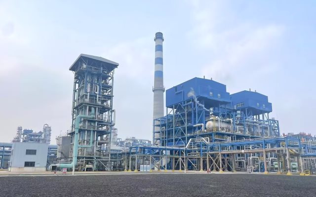 Q . 江苏连云港化工